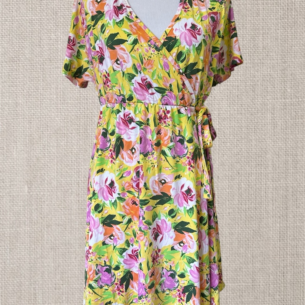 NWT Agnes & Dora Nightingale Wrap Dress Size Medium